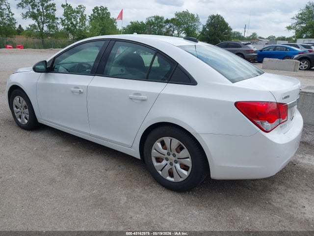 Продажа на аукционе авто 2016 Chevrolet Cruze Limited Ls Auto, vin: 1G1PC5SH2G7215802, номер лота: 45162975