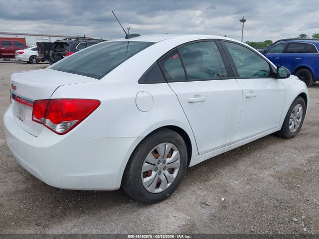 Продажа на аукционе авто 2016 Chevrolet Cruze Limited Ls Auto, vin: 1G1PC5SH2G7215802, номер лота: 45162975