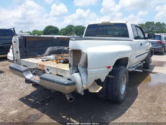 45162984 :رقم المزاد ، 1B7MF33W61J532530 vin ، 2001 Dodge Ram 3500 St مزاد بيع