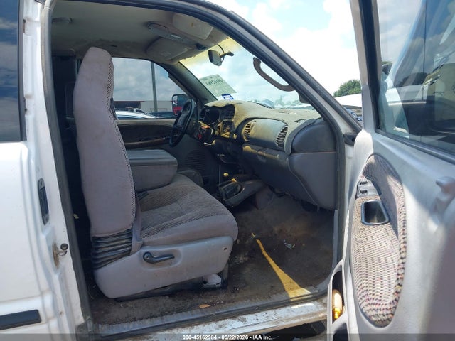 45162984 :رقم المزاد ، 1B7MF33W61J532530 vin ، 2001 Dodge Ram 3500 St مزاد بيع