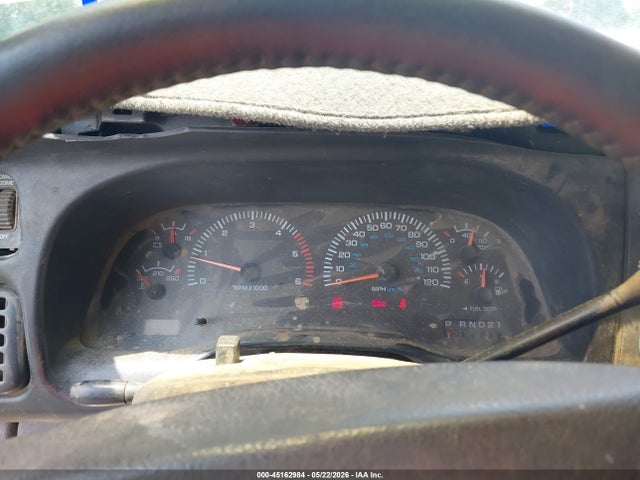45162984 :رقم المزاد ، 1B7MF33W61J532530 vin ، 2001 Dodge Ram 3500 St مزاد بيع