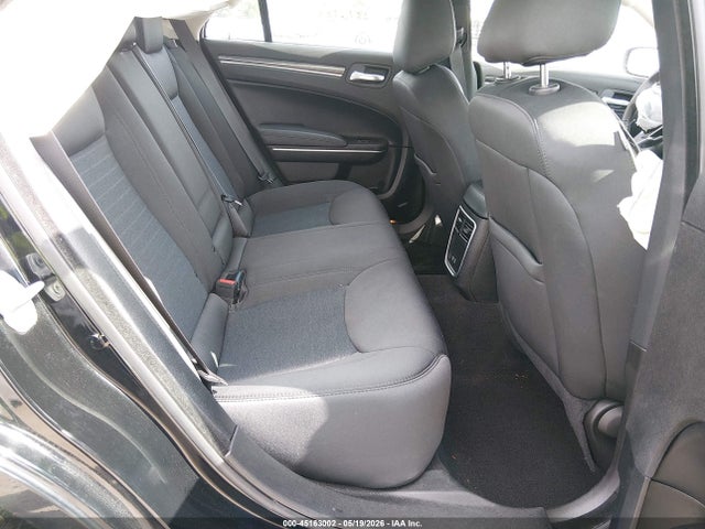 Chrysler 300 Touring 2022 2C3CCAAG8NH209886 Image 8