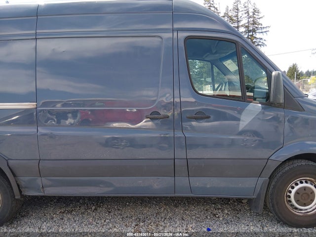 WD3PE7CD4JP637810 Mercedes-Benz Sprinter 2500 Standard Roof V6