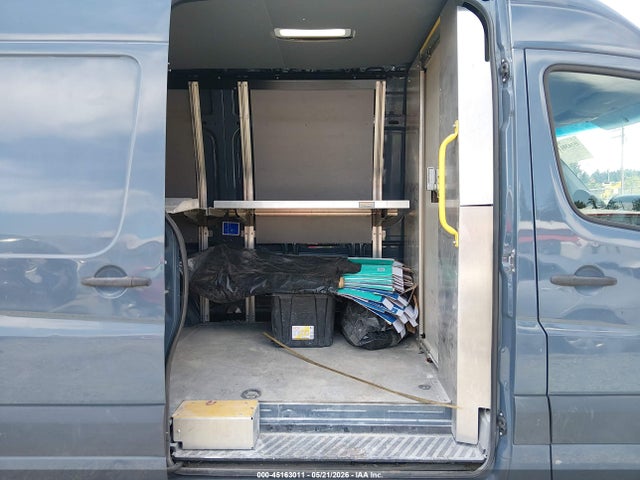 WD3PE7CD4JP637810 Mercedes-Benz Sprinter 2500 Standard Roof V6
