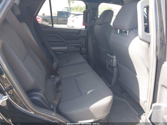 45163054 :رقم المزاد ، JTEVA5BR4S5036318 vin ، 2025 Toyota 4runner Sr5 مزاد بيع