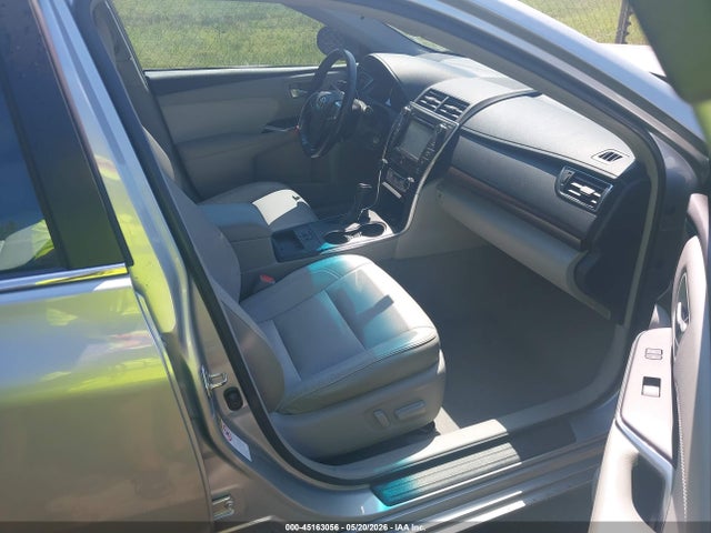 45163056 :رقم المزاد ، 4T4BF1FK4GR555429 vin ، 2016 Toyota Camry Xle مزاد بيع