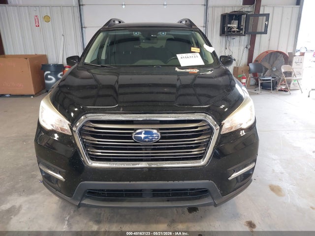45163123 :رقم المزاد ، 4S4WMAFD3K3450561 vin ، 2019 Subaru Ascent Premium مزاد بيع