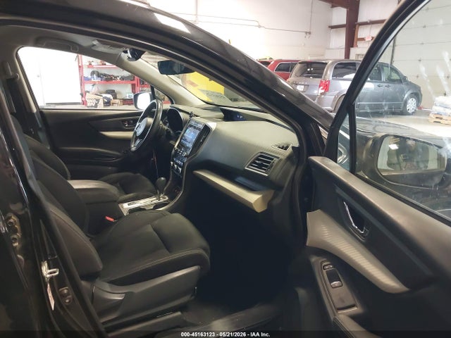45163123 :رقم المزاد ، 4S4WMAFD3K3450561 vin ، 2019 Subaru Ascent Premium مزاد بيع