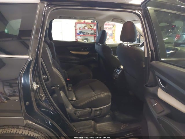 45163123 :رقم المزاد ، 4S4WMAFD3K3450561 vin ، 2019 Subaru Ascent Premium مزاد بيع