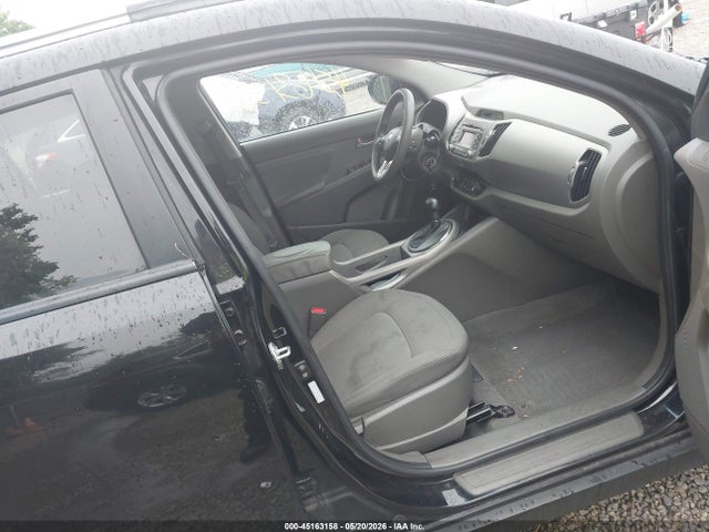 2011 Kia Sportage Lx მანქანა იყიდება აუქციონზე, vin: KNDPBCA29B7057673, აუქციონის ნომერი: 45163158