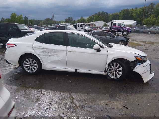 4T1B11HK1KU820645 Toyota CAMRY LE