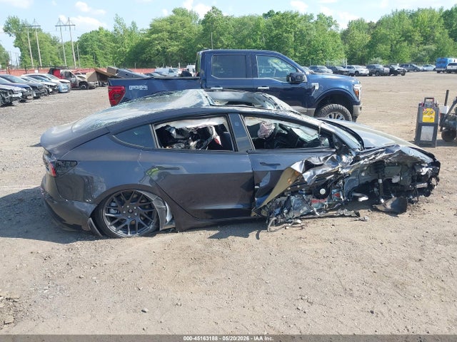 Продажа на аукционе авто 2026 Tesla Model 3 Premium Rear-wheel Drive/rear-wheel Drive, vin: 5YJ3E1EA1TF147052, номер лота: 45163188