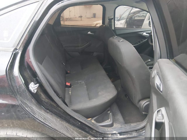 45163213 :رقم المزاد ، 1FADP3H23JL312775 vin ، 2018 Ford Focus Sel مزاد بيع