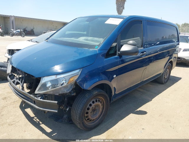 45163227 :رقم المزاد ، WD3PG2EA7G3115608 vin ، 2016 Mercedes-benz Metris مزاد بيع