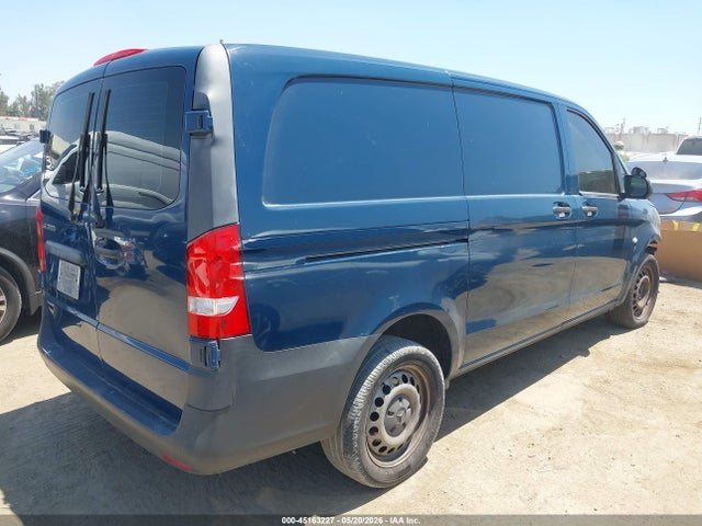 45163227 :رقم المزاد ، WD3PG2EA7G3115608 vin ، 2016 Mercedes-benz Metris مزاد بيع