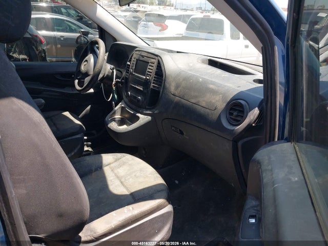 45163227 :رقم المزاد ، WD3PG2EA7G3115608 vin ، 2016 Mercedes-benz Metris مزاد بيع