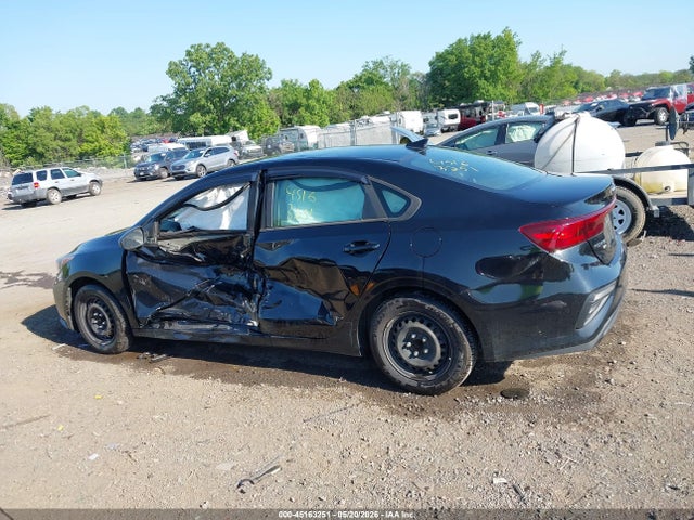 45163251 :رقم المزاد ، 3KPF24ADXKE121139 vin ، 2019 Kia Forte Fe مزاد بيع