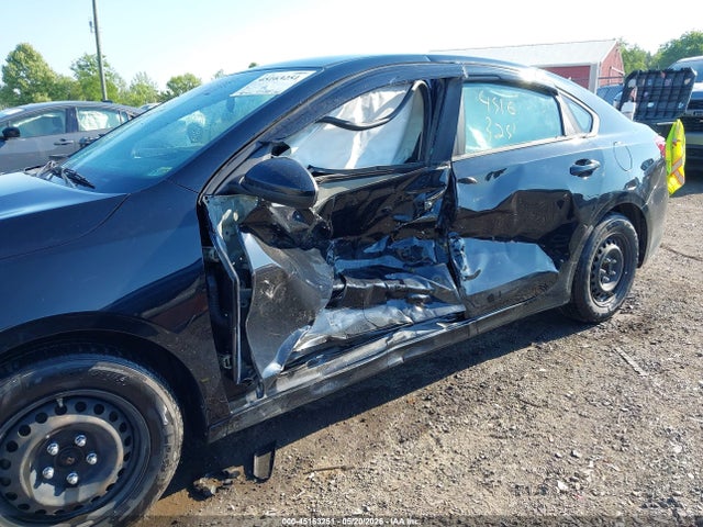 45163251 :رقم المزاد ، 3KPF24ADXKE121139 vin ، 2019 Kia Forte Fe مزاد بيع