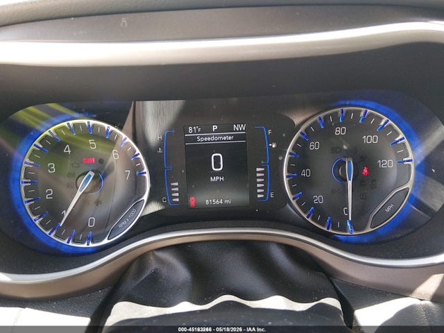 45163266 :رقم المزاد ، 2C4RC1CG2LR249293 vin ، 2020 Chrysler Voyager Lx مزاد بيع