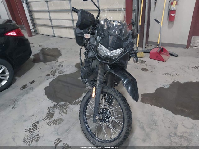 45163302 :رقم المزاد ، ML5KLEH16PDA22868 vin ، 2023 Kawasaki Kl650 H مزاد بيع