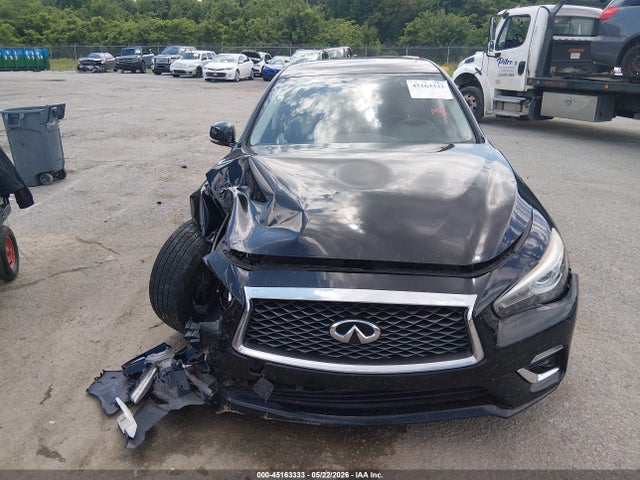 45163333 :رقم المزاد ، JN1EV7AP2JM590744 vin ، 2018 Infiniti Q50 3.0t Luxe مزاد بيع