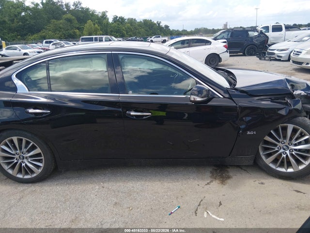 45163333 :رقم المزاد ، JN1EV7AP2JM590744 vin ، 2018 Infiniti Q50 3.0t Luxe مزاد بيع