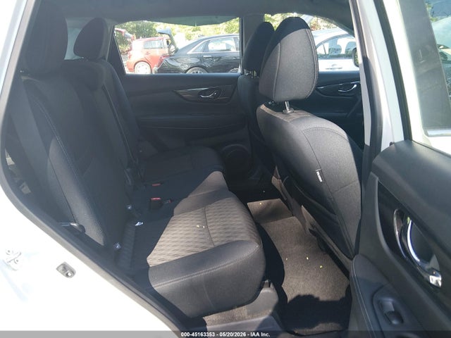 45163353 :رقم المزاد ، 5N1AT2MT8JC714160 vin ، 2018 Nissan Rogue S مزاد بيع