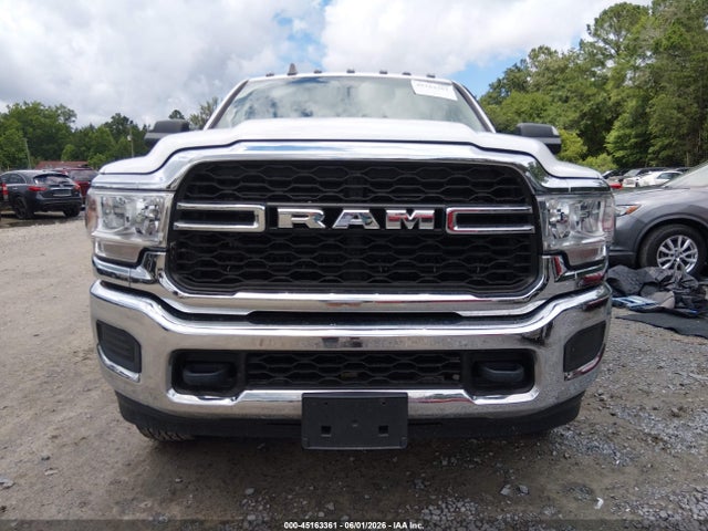 2020 Ram 3500 Tradesman  4x4 8' Box მანქანა იყიდება აუქციონზე, vin: 3C63R3GJ2LG176297, აუქციონის ნომერი: 45163361