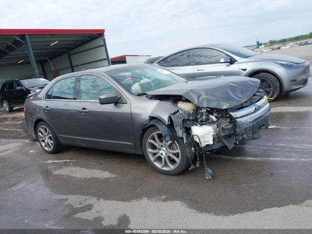 45163399 :رقم المزاد ، 3FAHP0HGXCR211989 vin ، 2012 Ford Fusion Se مزاد بيع