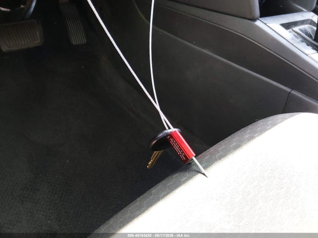 5NPD84LF7KH490265 Hyundai ELANTRA SEL