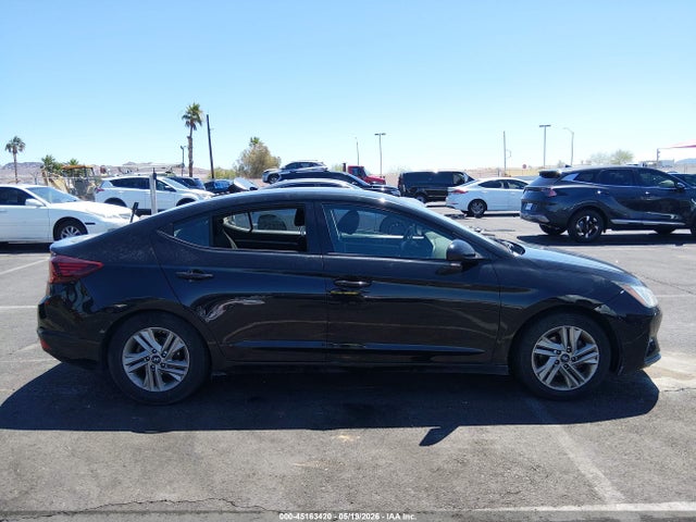 5NPD84LF7KH490265 Hyundai ELANTRA SEL