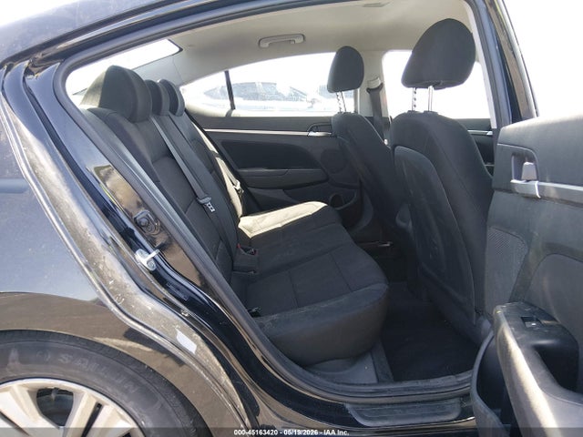 5NPD84LF7KH490265 Hyundai ELANTRA SEL