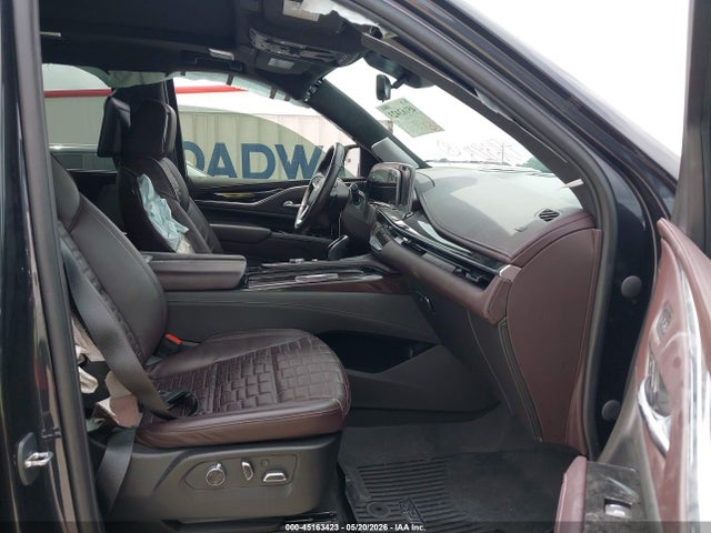 2023 Cadillac Escalade 4wd Sport Platinum მანქანა იყიდება აუქციონზე, vin: 1GYS4GKL7PR421663, აუქციონის ნომერი: 45163423