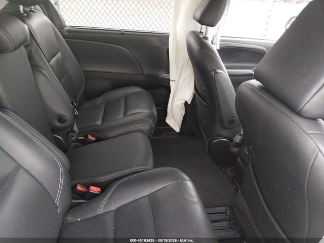 Toyota SIENNA SE 2020 5TDXZ3DC4LS047964 Image 8