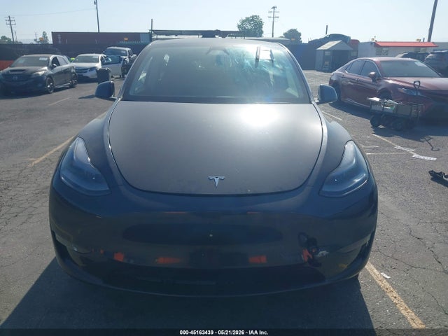 45163439 :رقم المزاد ، 7SAYGDED0RF114468 vin ، 2024 Tesla Model Y Long Range Single Motor Rear-wheel Drive/rwd مزاد بيع