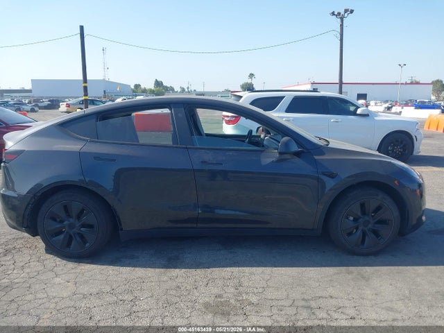 45163439 :رقم المزاد ، 7SAYGDED0RF114468 vin ، 2024 Tesla Model Y Long Range Single Motor Rear-wheel Drive/rwd مزاد بيع