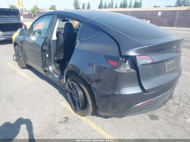45163439 :رقم المزاد ، 7SAYGDED0RF114468 vin ، 2024 Tesla Model Y Long Range Single Motor Rear-wheel Drive/rwd مزاد بيع