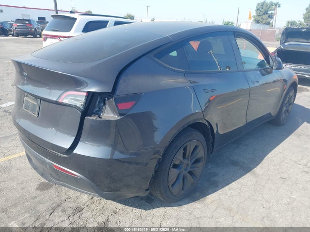 45163439 :رقم المزاد ، 7SAYGDED0RF114468 vin ، 2024 Tesla Model Y Long Range Single Motor Rear-wheel Drive/rwd مزاد بيع