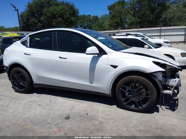 2023 Tesla Model Y Awd/long Range Dual Motor All-wheel Drive მანქანა იყიდება აუქციონზე, vin: 7SAYGDEE4PA076343, აუქციონის ნომერი: 45163445