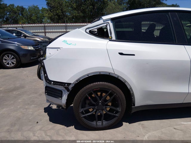 2023 Tesla Model Y Awd/long Range Dual Motor All-wheel Drive მანქანა იყიდება აუქციონზე, vin: 7SAYGDEE4PA076343, აუქციონის ნომერი: 45163445