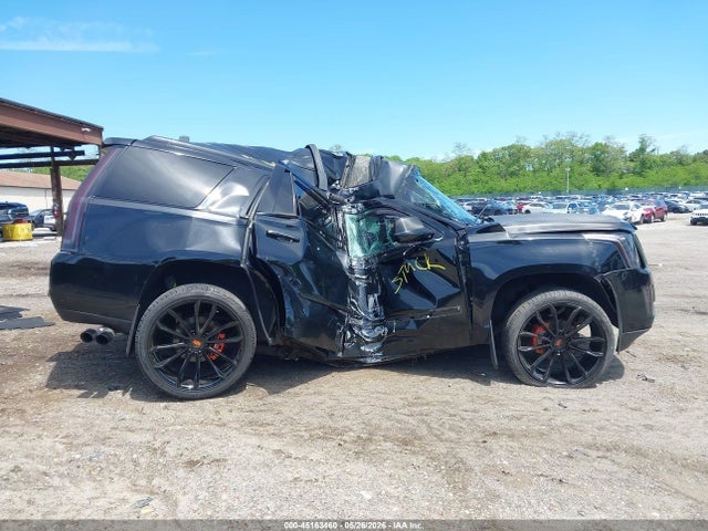 45163460 :رقم المزاد ، 1GYS4NKJ4FR668897 vin ، 2015 Cadillac Escalade Premium مزاد بيع