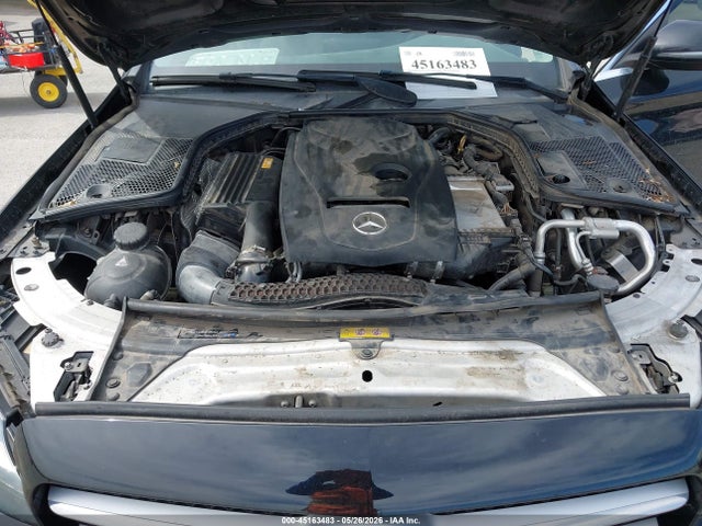 45163483 :رقم المزاد ، 55SWF4JB6HU230489 vin ، 2017 Mercedes-benz C 300 مزاد بيع