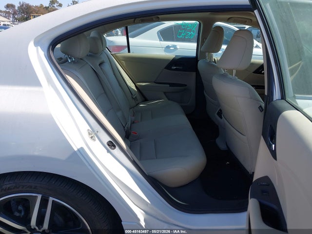 Продажа на аукционе авто 2017 Honda Accord Touring V6, vin: 1HGCR3F97HA016438, номер лота: 45163497
