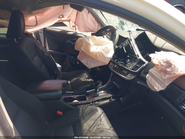 Продажа на аукционе авто 2015 Honda Accord Sport, vin: 1HGCR2F57FA151620, номер лота: 45163499