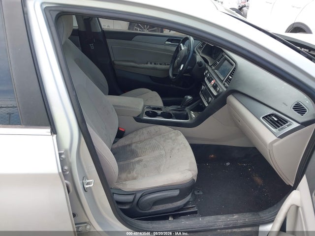 Продажа на аукционе авто 2019 Hyundai Sonata Sel, vin: 5NPE34AF2KH770617, номер лота: 45163546