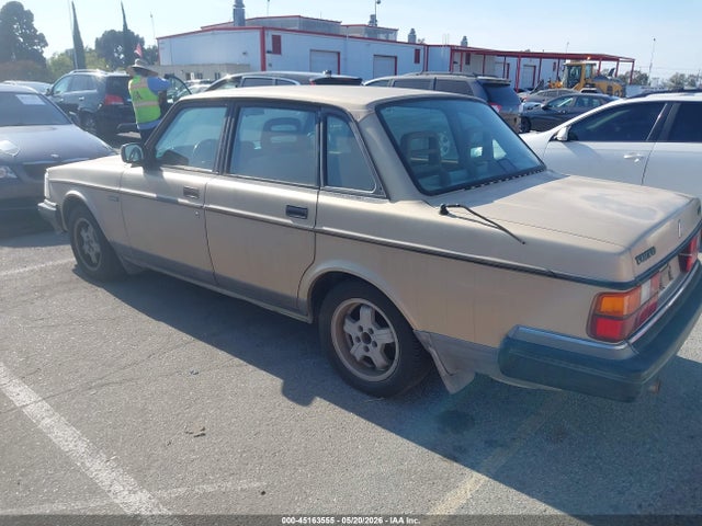 Продажа на аукционе авто 1992 Volvo 240 Gl, vin: YV1AS881XN1462247, номер лота: 45163555