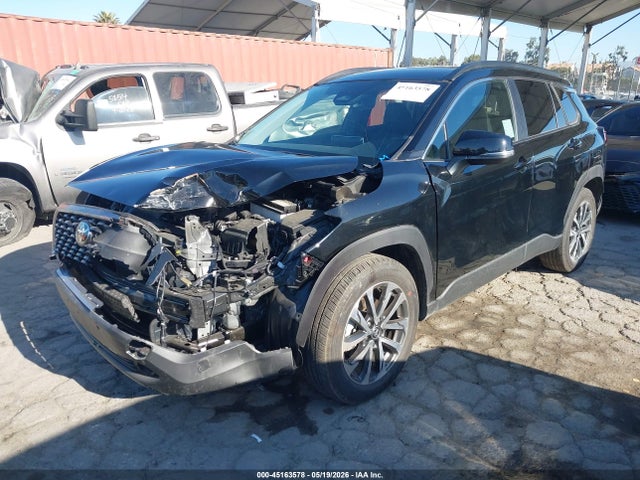 45163578 :رقم المزاد ، 7MUDAABG2SV145996 vin ، 2025 Toyota Corolla Cross Xle مزاد بيع