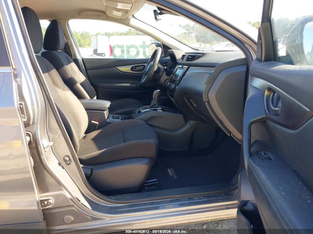 45163612 :رقم المزاد ، JN1BJ1AV1MW573064 vin ، 2021 Nissan Rogue Sport S Fwd Xtronic Cvt مزاد بيع