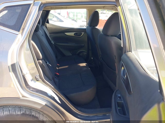 45163612 :رقم المزاد ، JN1BJ1AV1MW573064 vin ، 2021 Nissan Rogue Sport S Fwd Xtronic Cvt مزاد بيع