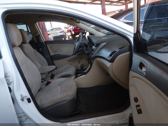 Hyundai ACCENT GLS 2014 KMHCT4AE5EU622675 Image 5